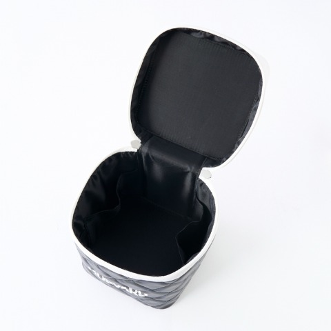 バニティポーチ（KOGYARU）