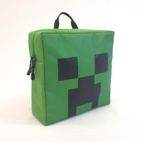 正方形リュック（MINECRAFT）