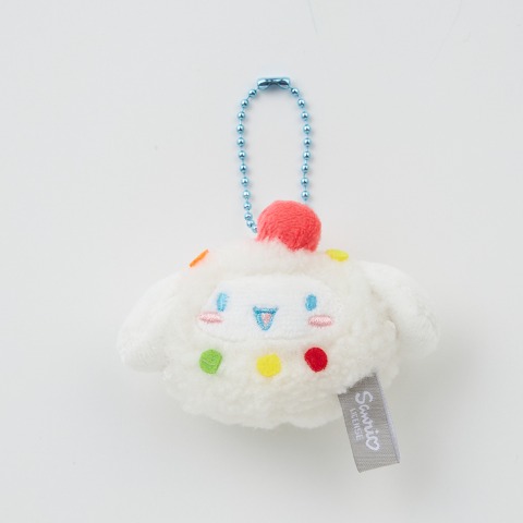 ぬいぐるみキーホルダー（シナモロールなりきり食べ物）