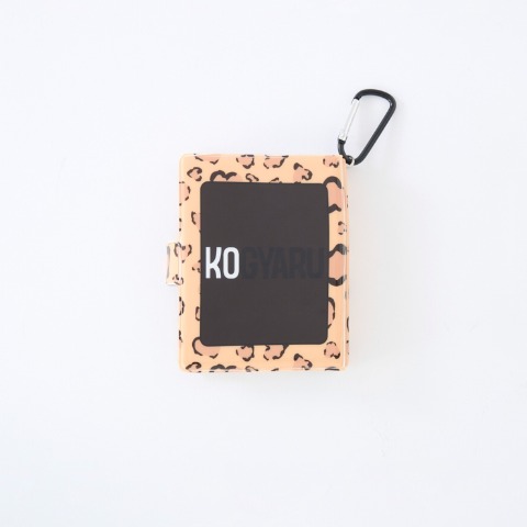 ブック型カードホルダー（KOGYARU）