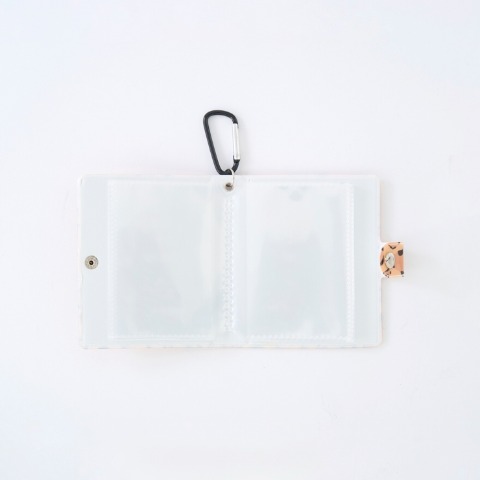 ブック型カードホルダー（KOGYARU）