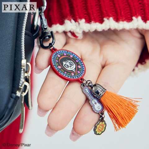 チャーム　(ディズニー/ピクサー)