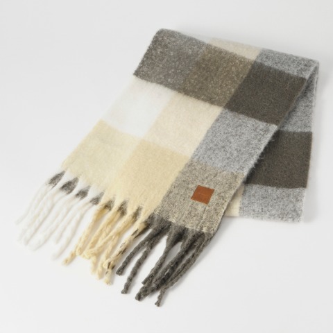 レディース　マフラー(yumi)