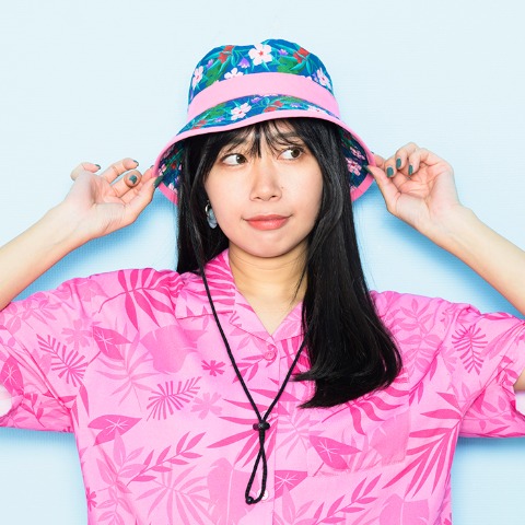 レディース　ネクタイ柄ハット（Disney）