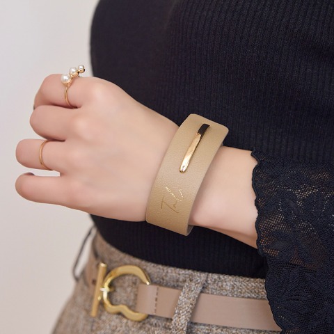 レディース　バングル(yumi)