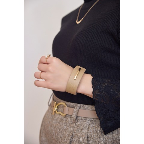 レディース　バングル(yumi)