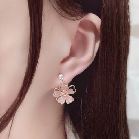 レディース　イヤリング（Coco）