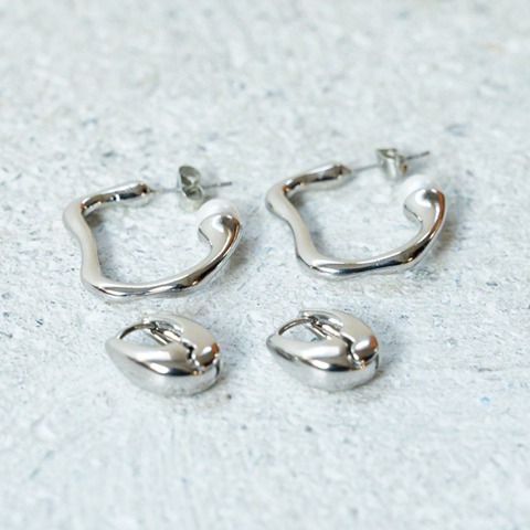 レディース　ピアス　(MARIE)