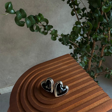 レディース　イヤリング(おなつ)