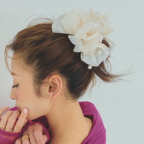 レディース　クリップ（西山茉希）