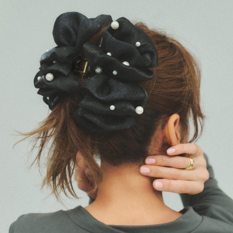 レディース　クリップ（西山茉希）