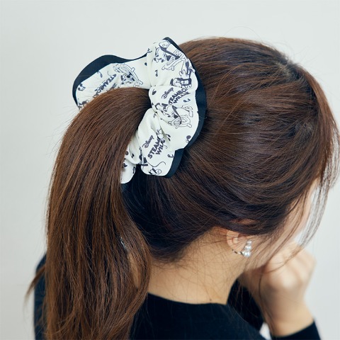 レディース　シュシュ(Disney/吉田さんち)