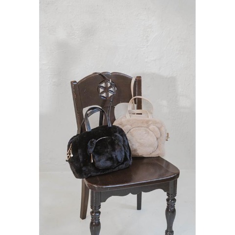 ハンドバッグ（青木美沙子）