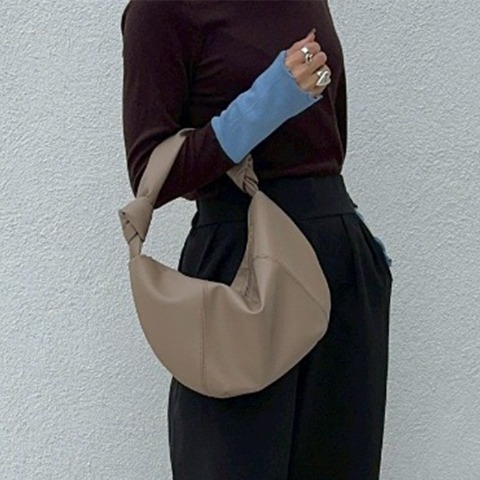 レディース　ショルダーバッグ（ANNA)