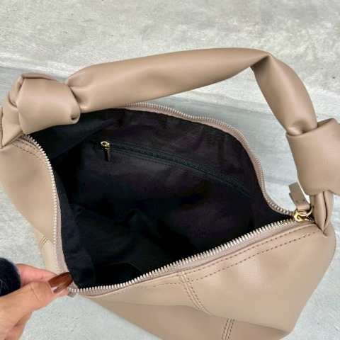 レディース　ショルダーバッグ（ANNA)