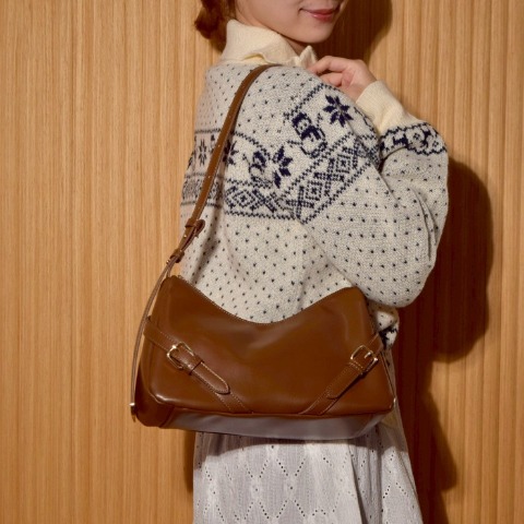 レディース　ショルダーバッグ（ちょこび）