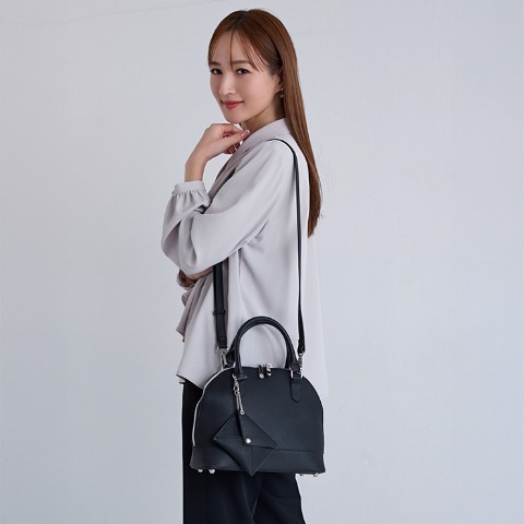 レディース　2WAYバッグ（星玲奈）