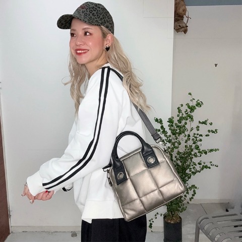 ハンドバッグ（おなつ）