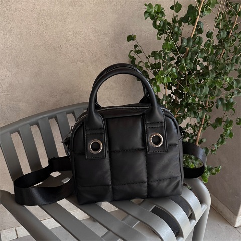 ハンドバッグ（おなつ）