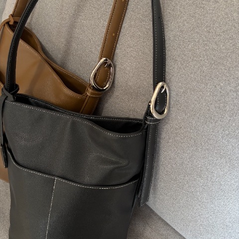 レディース　バッグ（akaru）