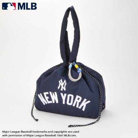 チャーム付きトートバッグ（ニューヨーク・ヤンキース/MLB）