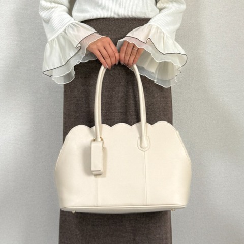 レディース　オケージョントート　(Helm)