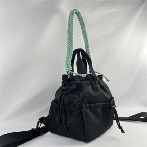 レディース　マルチリュック　(saori)