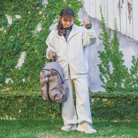 レディース　バックルリュック　(Helm×Taiyou)