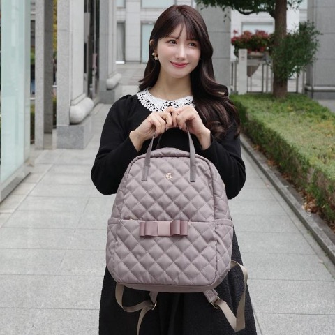 レディース　リボンモチーフリュック（アリシア）