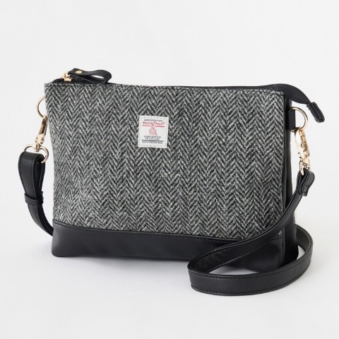 レディース　ショルダーバッグ（MUMU）