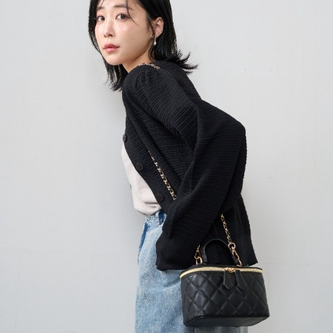レディース　ショルダーバッグ（休井美郷）