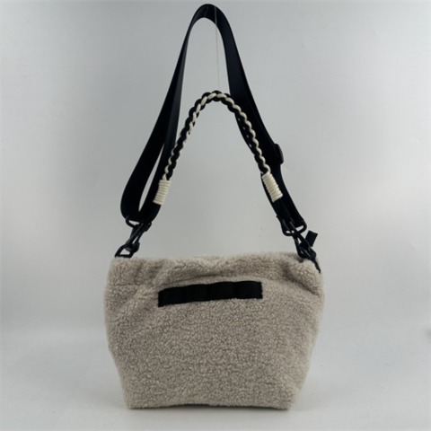 レディース　バッグ　(おかだゆり)