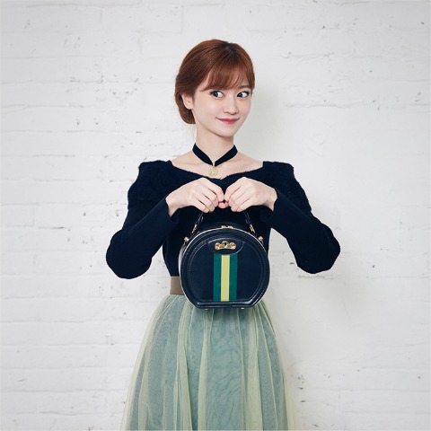 レディース　ラウンドショルダーバッグ（ちはる/アナと雪の女王/アナ）