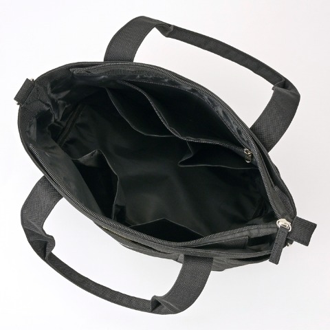 レディース　バッグ（ポムポムプリン）