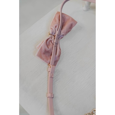 婦人　ショルダーバッグ（青木美沙子）