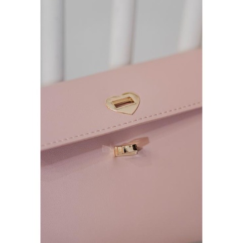 婦人　ショルダーバッグ（青木美沙子）