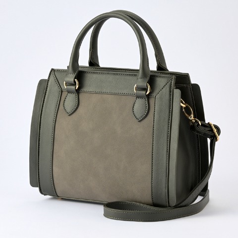 レディース　スクエアショルダーバッグ　(MARIE)