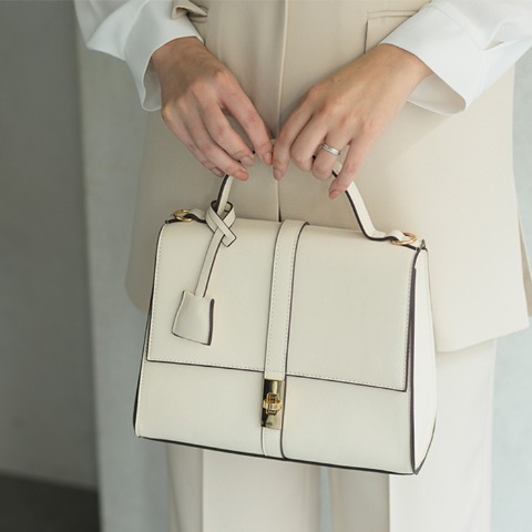 レディース　ショルダーバッグ　(MARIE)