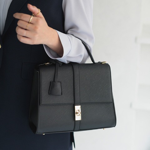 レディース　ショルダーバッグ　(MARIE)