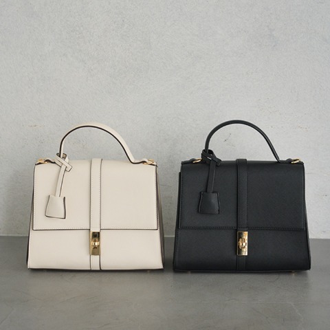 レディース　ショルダーバッグ　(MARIE)