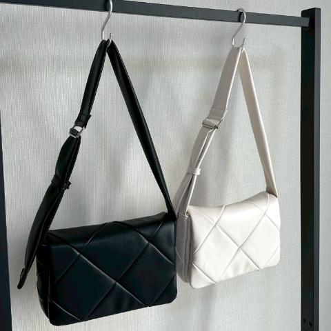 レディース　バッグ（Pen）