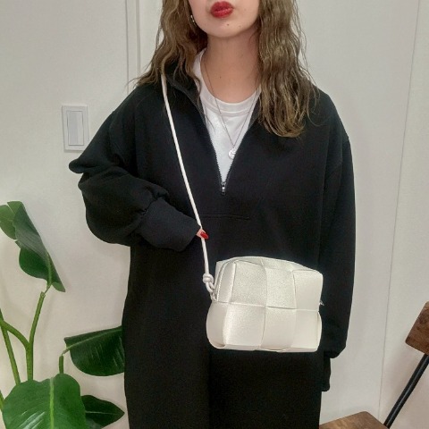 レディース　バッグ（NON)