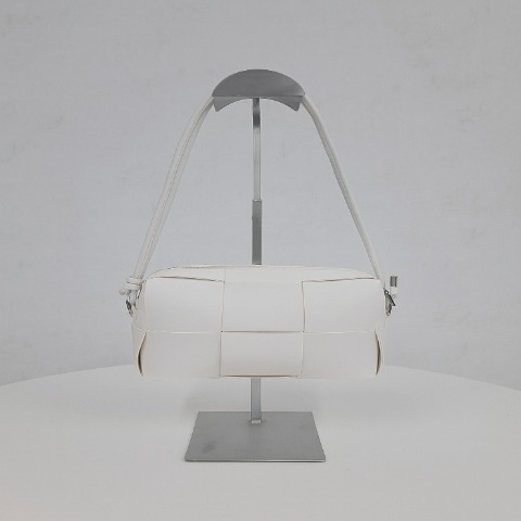 レディース　バッグ（NON)