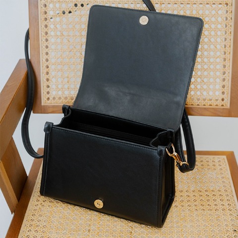 レディース　ショルダーバッグ（KAfKA×yuki）