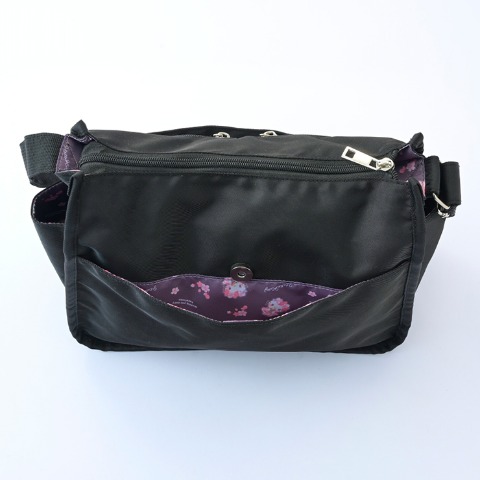 レディース　ショルダー（ハローキティ）