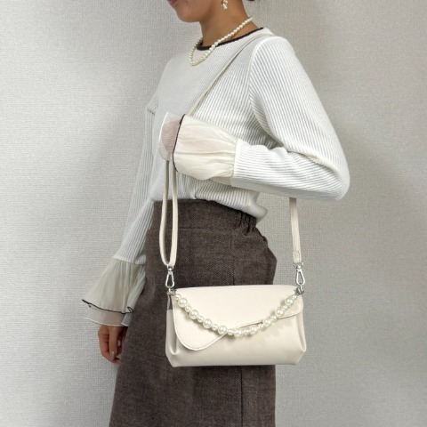 レディース　オケージョンショルダー　(Helm)