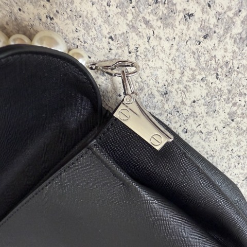 レディース　オケージョンショルダー　(Helm)