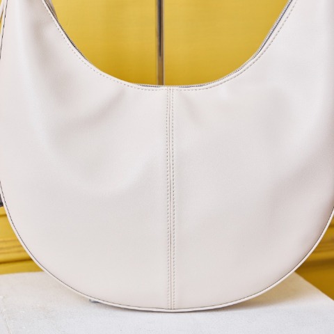 レディース　三日月ショルダー　(Helm×Taiyou)