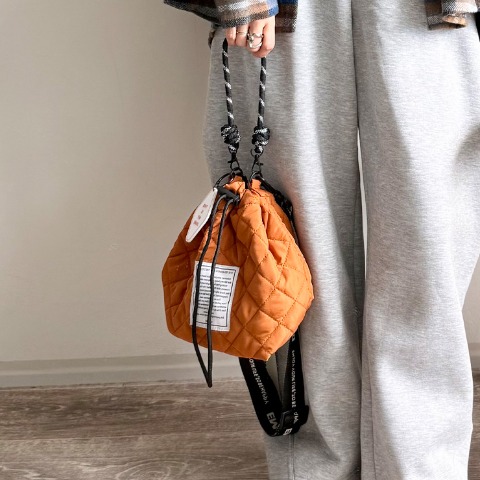 レディース　ショルダーバッグ(mayo)