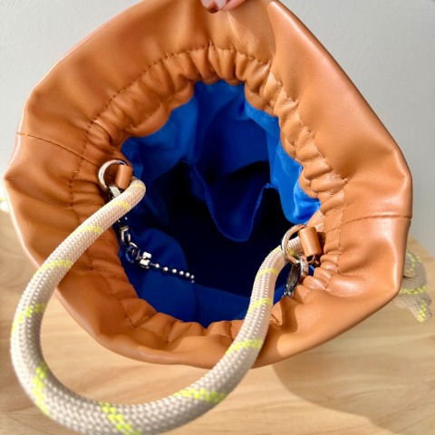 レディース　ショルダーバッグ(mayo)